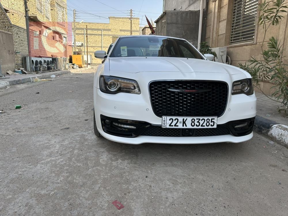 كرايسلر 300